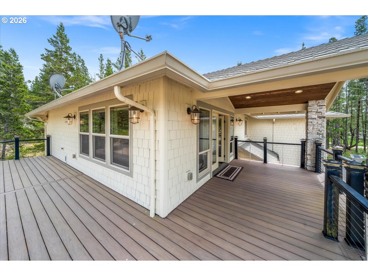 8985 Sandy Heights Road Cloverdale, OR 97112 - Photo 17 of 48