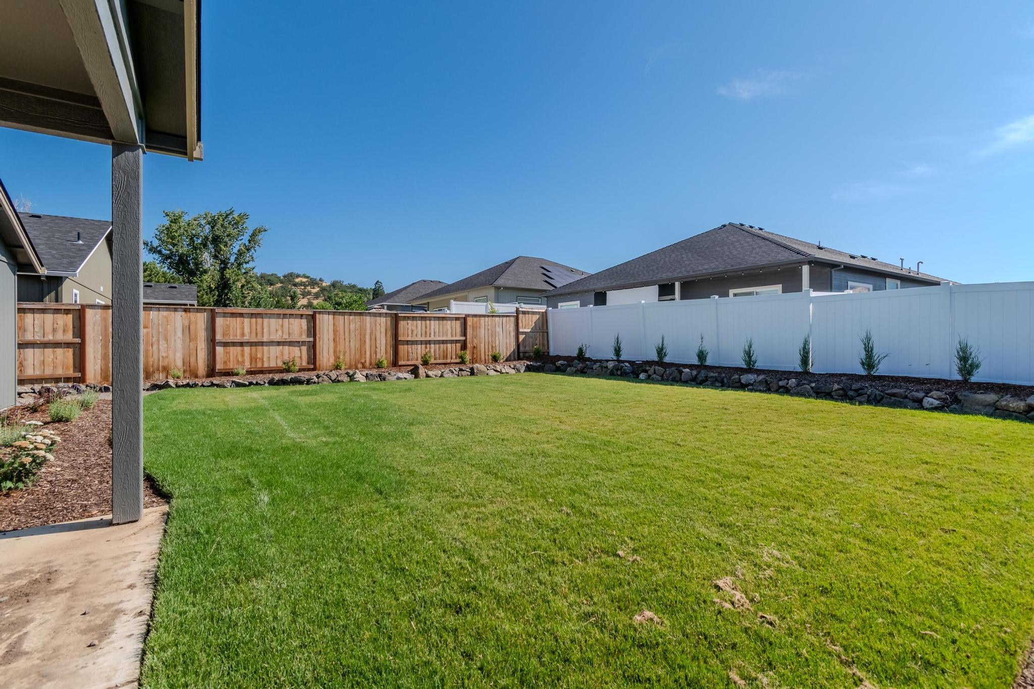 3738 Springbrook Road Medford, OR 97504 - Photo 29 of 29 01-29