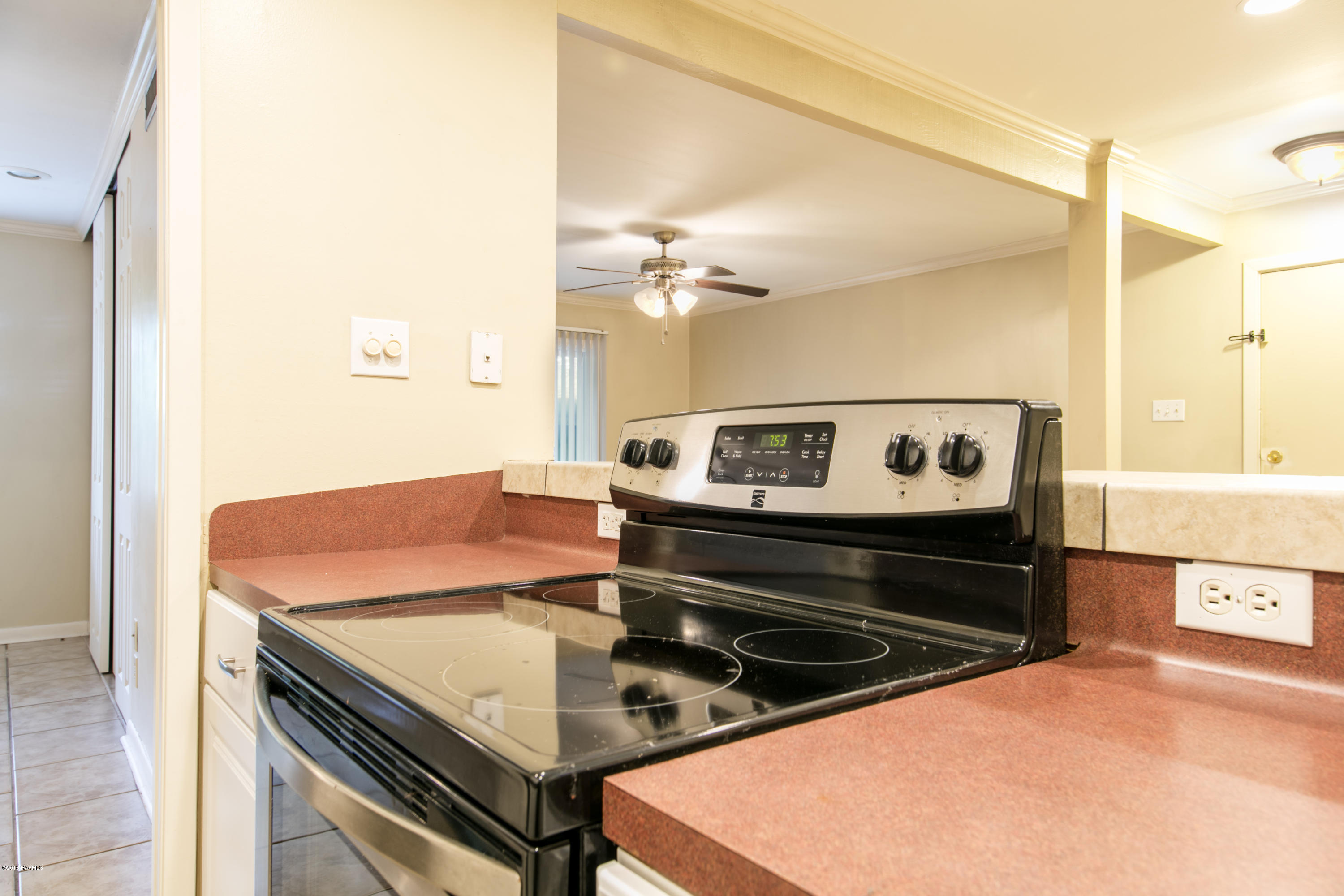 220 Doucet Road, Unit 155G Lafayette, LA 70503 - Photo 11 of 16