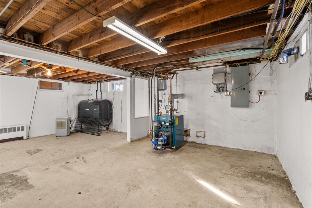 84 Intervale Road Cranston, RI 02910 - Photo 28 of 37