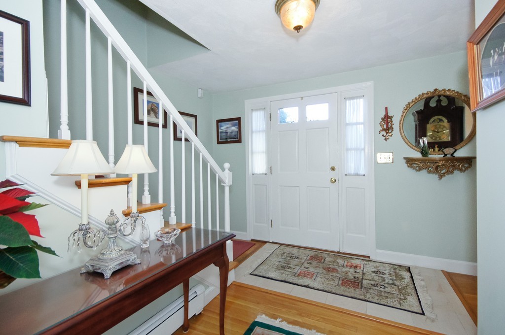 2 Pitcairn Place Lexington, MA 02421 - Photo 4 of 30 Gallery Image 4