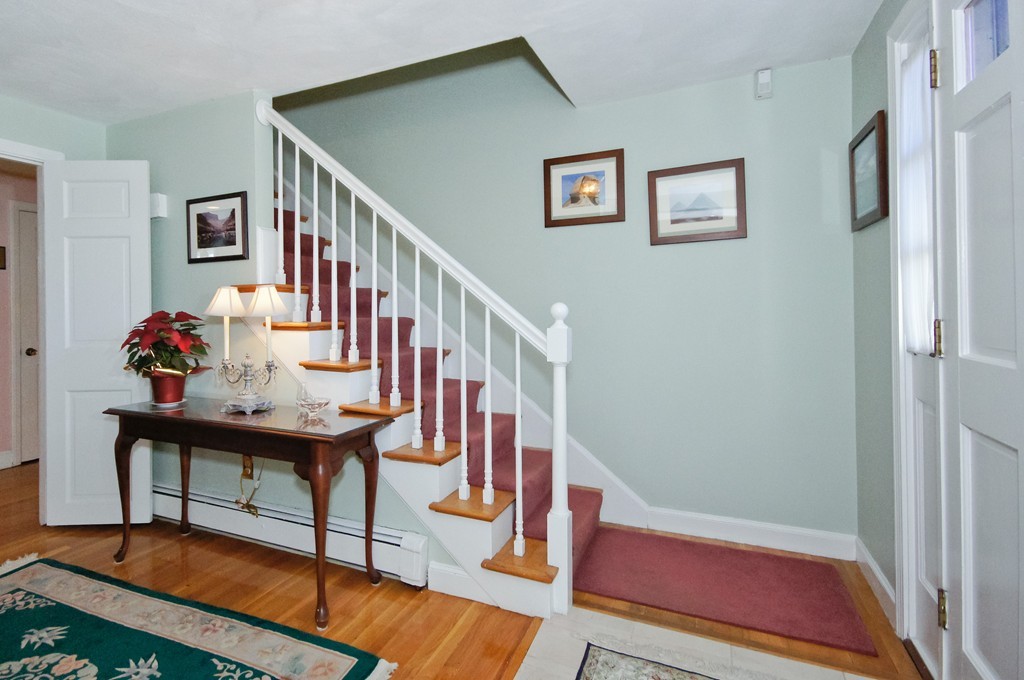 2 Pitcairn Place Lexington, MA 02421 - Photo 5 of 30 Gallery Image 5