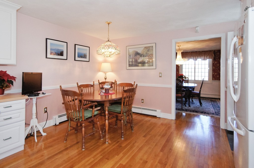 2 Pitcairn Place Lexington, MA 02421 - Photo 9 of 30 Gallery Image 9