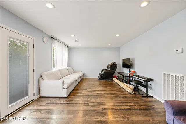 $360,000 | 500 Stanley Street, Oneida, TN 37841