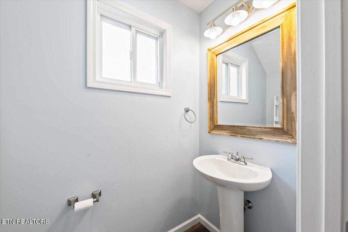 500 Stanley Street Oneida, TN 37841 - Photo 31 of 44 31-Stanley St