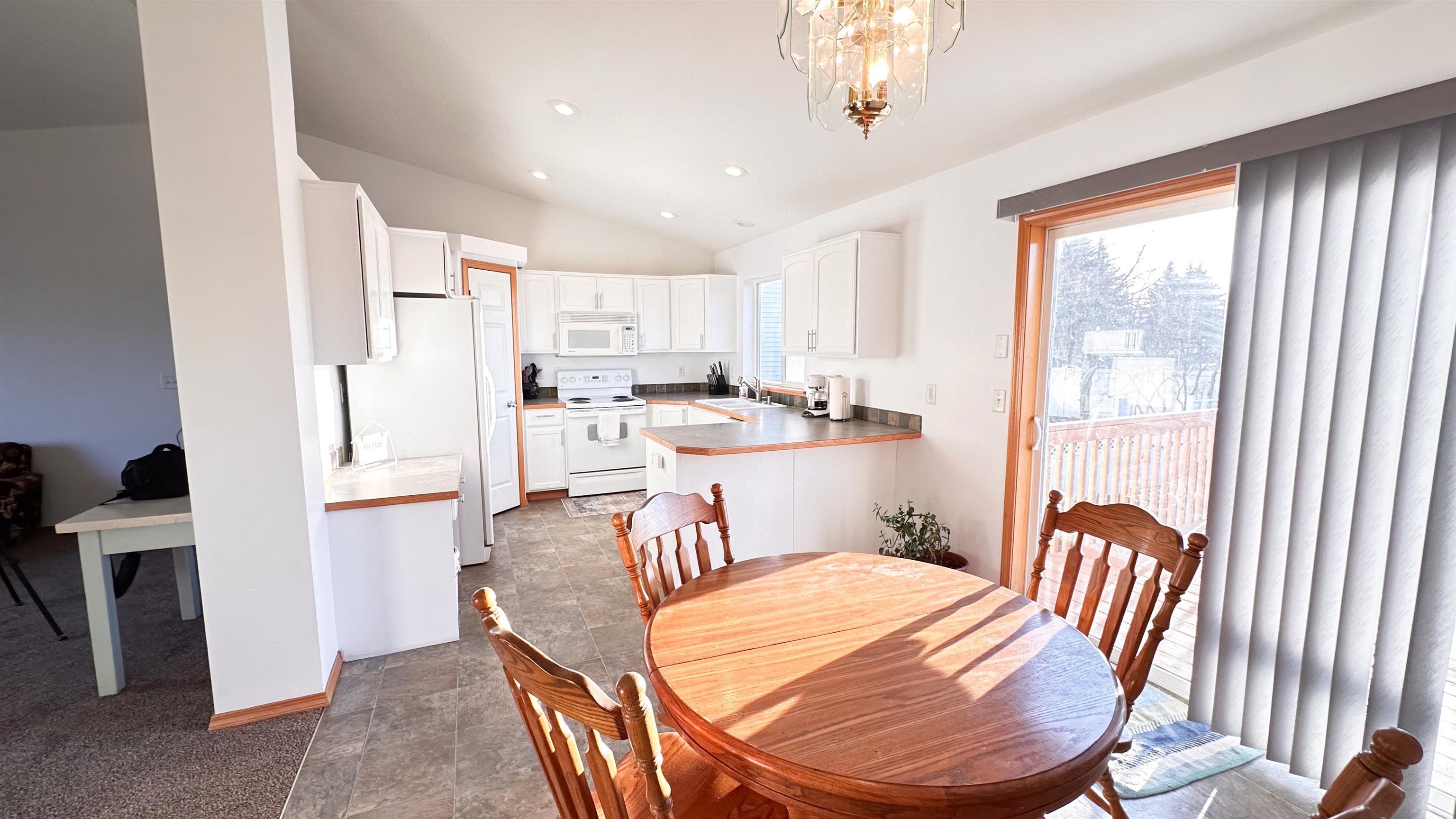 2620 Eaton Lane Cheney, WA 99004 - Photo 12 of 26