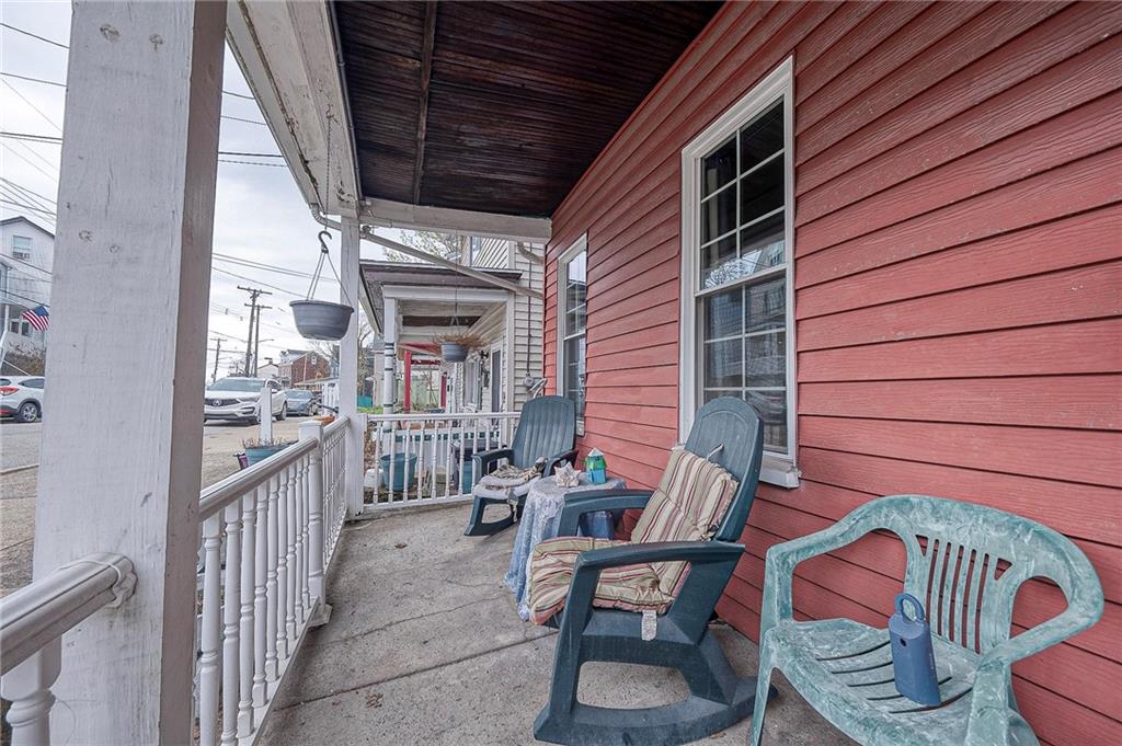 450 Natchez Street Pittsburgh, PA 15211 - Photo 27 of 31 Front Porch