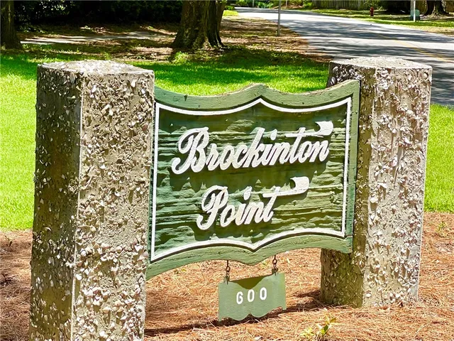 $299,900 | 622 Brockinton Point, St. Simons Island, GA 31522