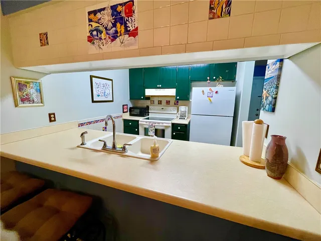 $299,900 | 622 Brockinton Point, St. Simons Island, GA 31522