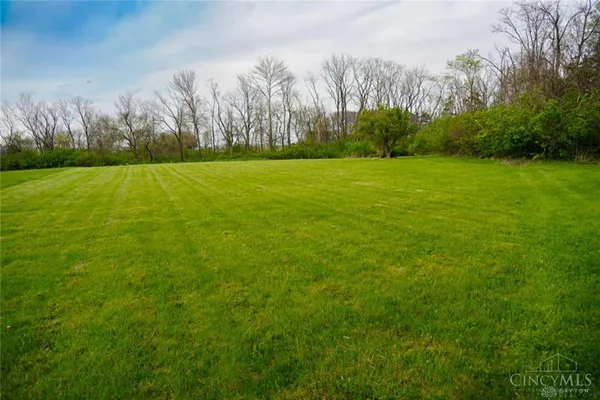 $169,900 | 1229 East Pekin Road, Lebanon, OH 45036