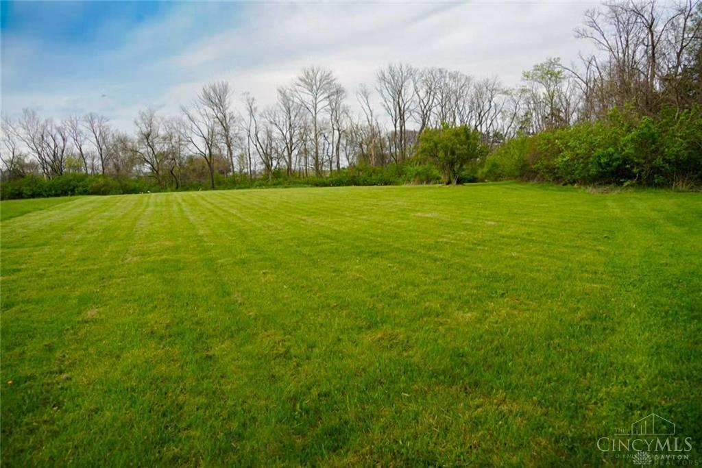 1229 East Pekin Road Lebanon, OH 45036 - Photo 1 of 12
