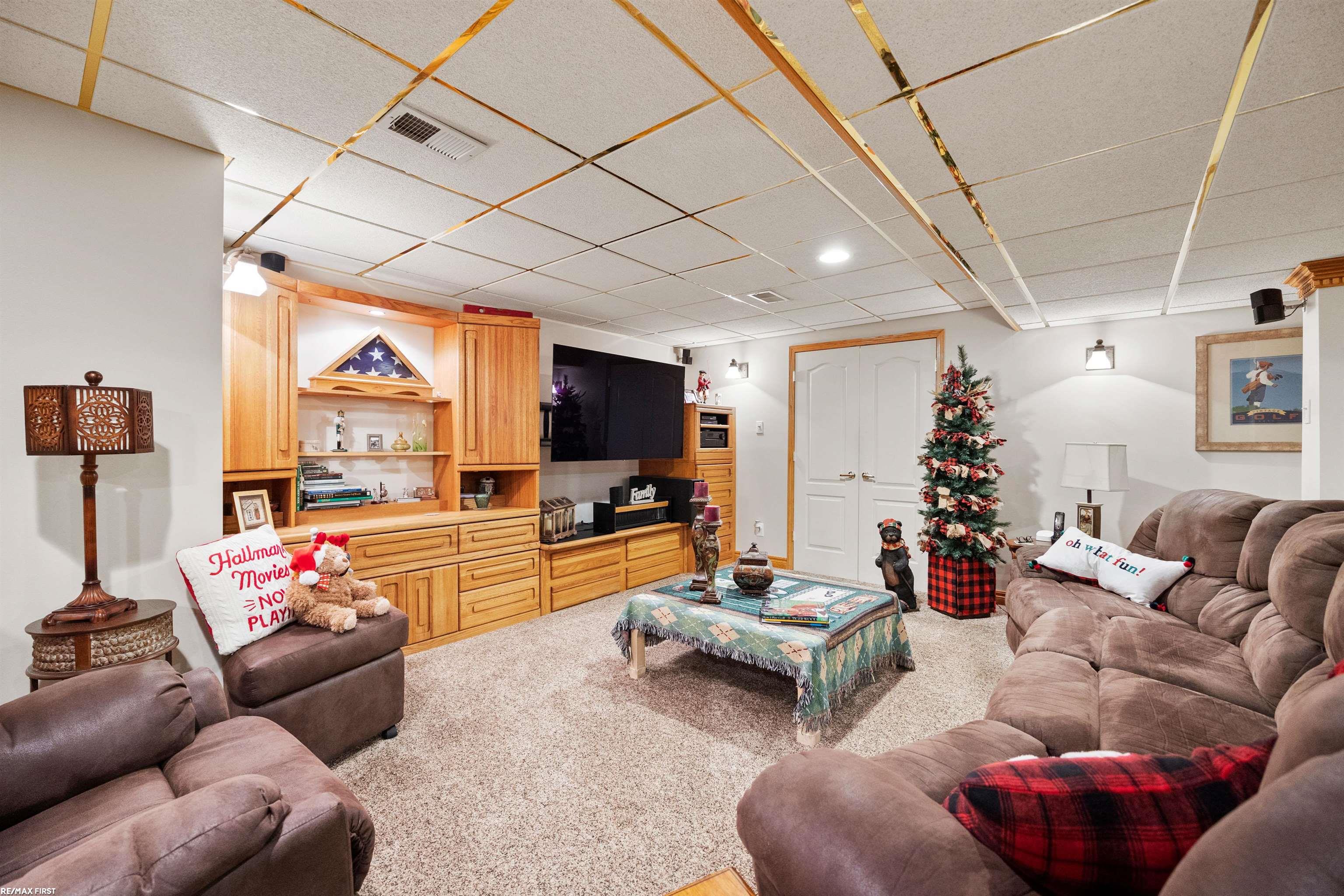 528 Misty Brook Lane Rochester Hills, MI 48307 - Photo 34 of 63