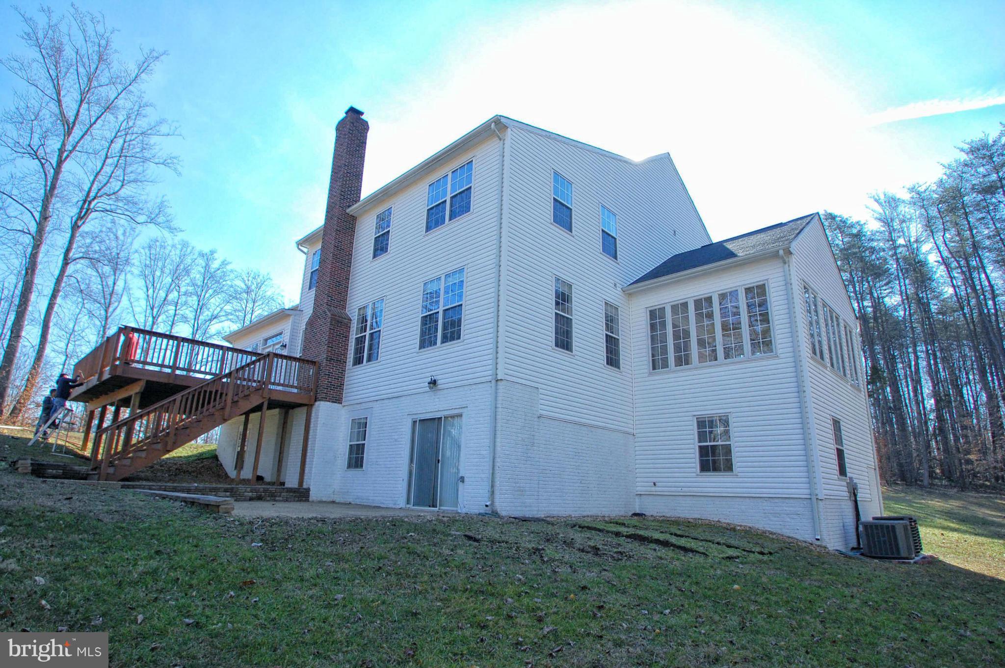 149 Stefaniga Road Stafford, VA 22556 - Photo 4 of 30 Exterior (Rear)