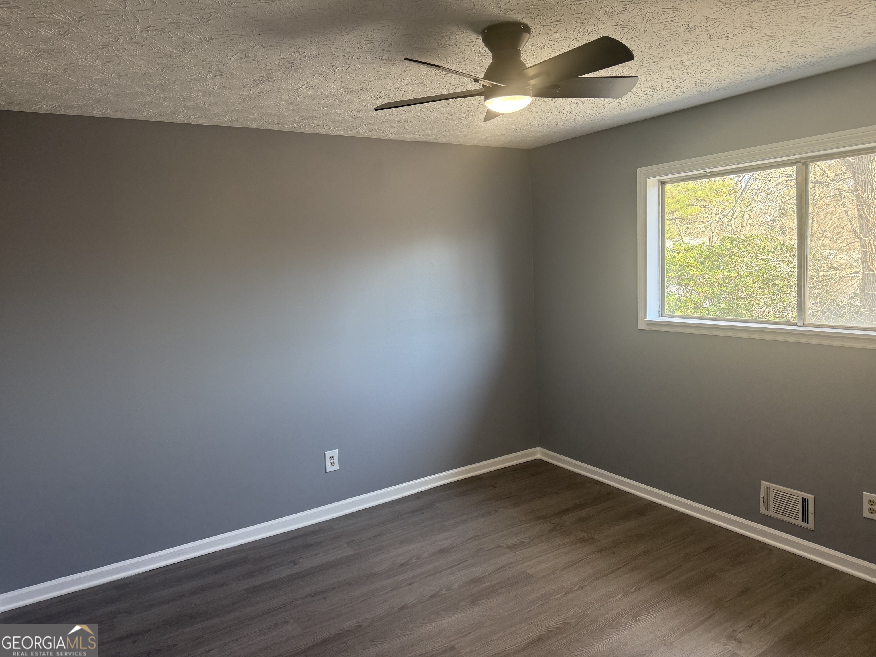 5774 Springfield Place Ellenwood, GA 30294 - Photo 11 of 51