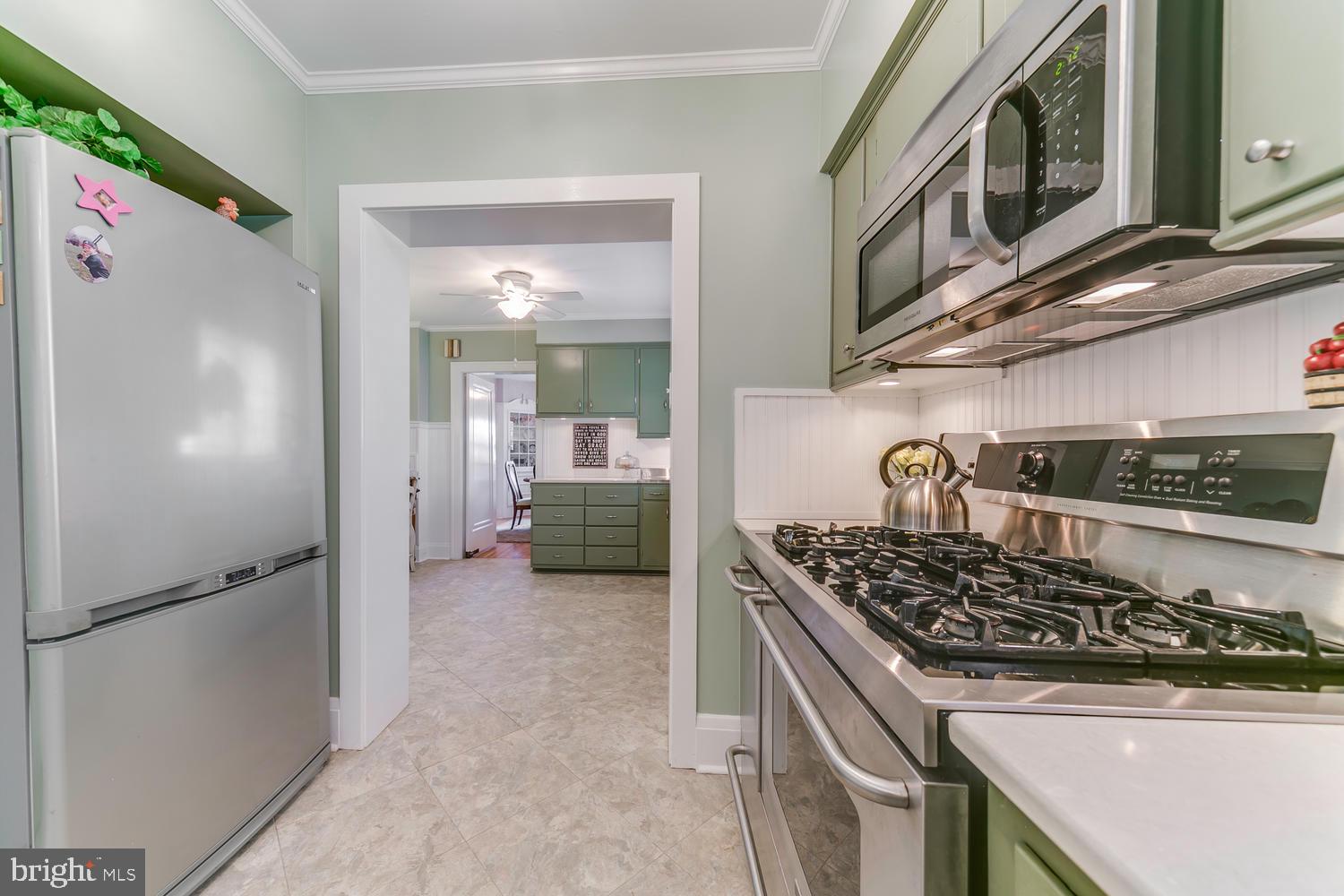 144 Springdale Road York, PA 17403 - Photo 24 of 48 Gallery Image 24
