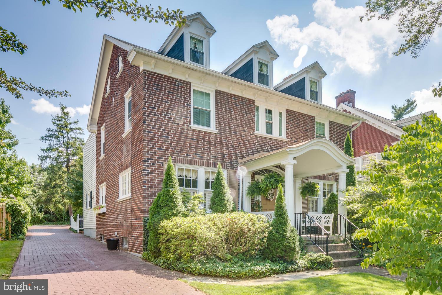 144 Springdale Road York, PA 17403 - Photo 8 of 48 Gallery Image 8