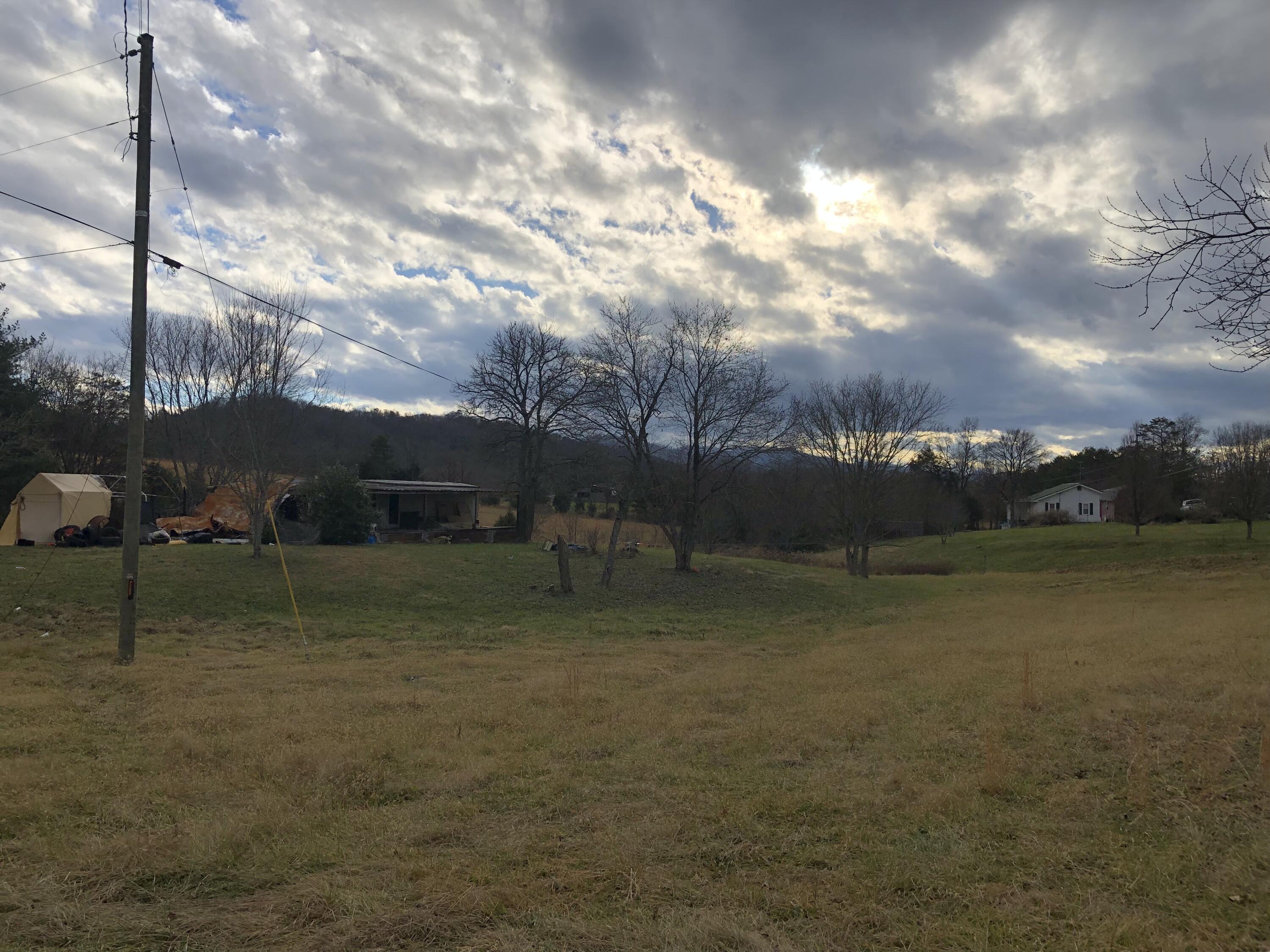190 Harrison Road Greeneville, TN 37743 - Photo 6 of 9 DE08E622-2216-4010-87DE-9E0BB4F7DE8A