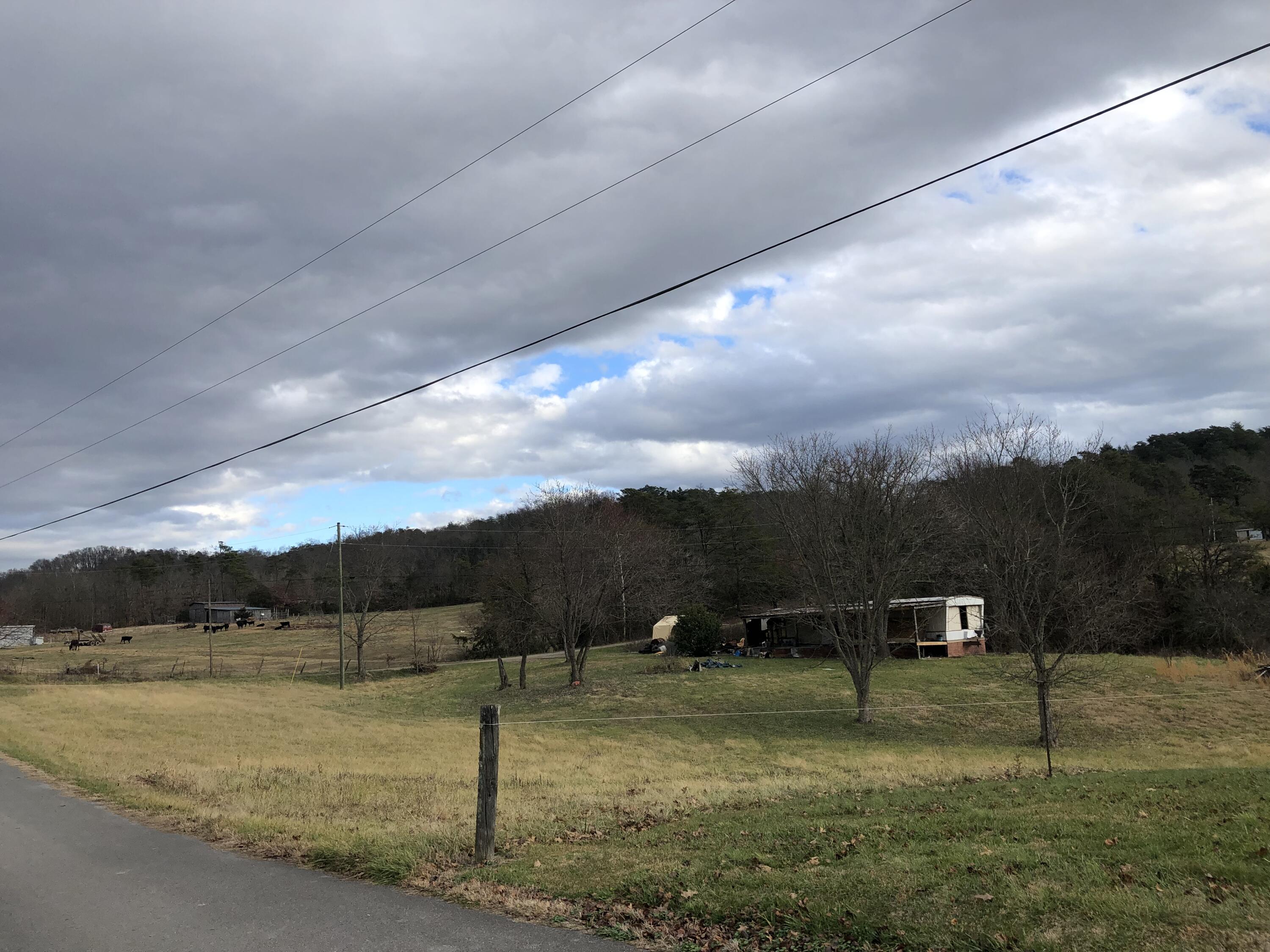 190 Harrison Road Greeneville, TN 37743 - Photo 8 of 9 4813A914-95CA-4576-845C-332E5DB218AF