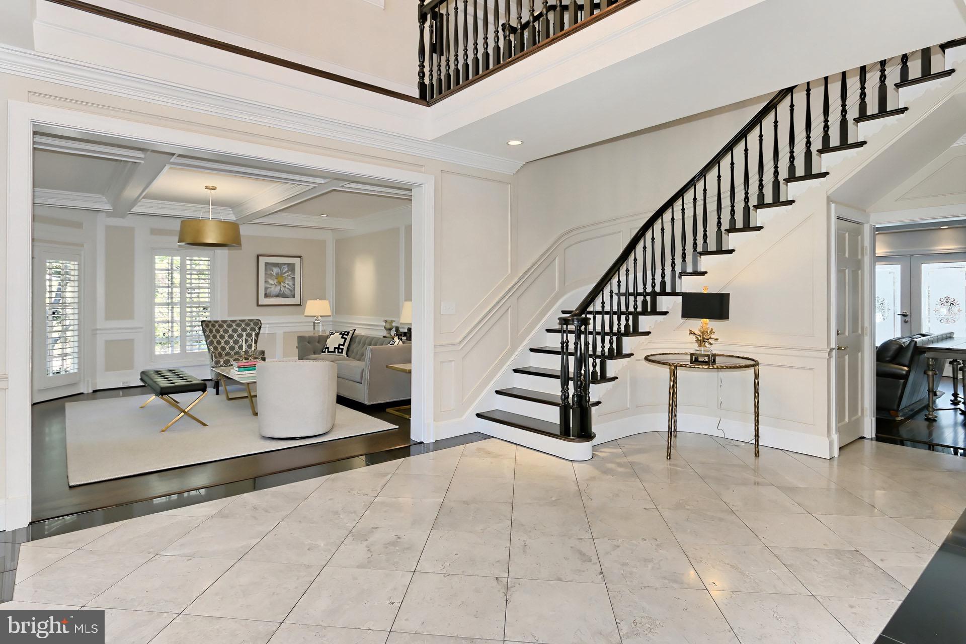 2001 South Arlington Ridge Road Arlington, VA 22202 - Photo 9 of 96 Grand Foyer