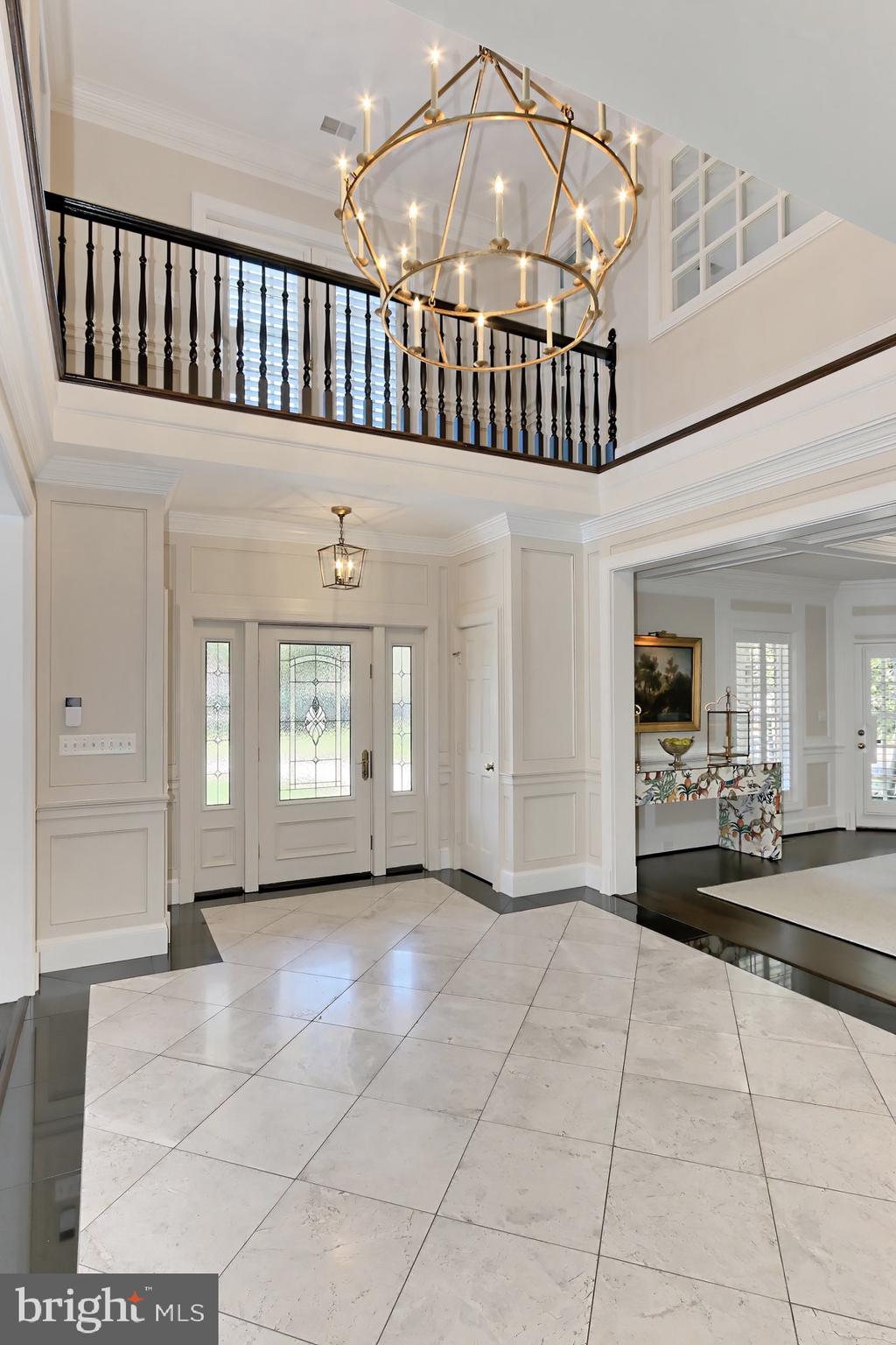 2001 South Arlington Ridge Road Arlington, VA 22202 - Photo 10 of 96 Beautiful Chandelier at entry