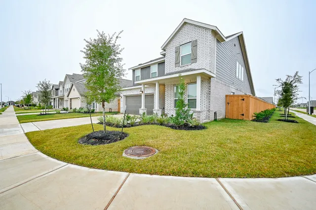 $3,100 | 6427 Seafoam Lake Drive, Katy, TX 77493
