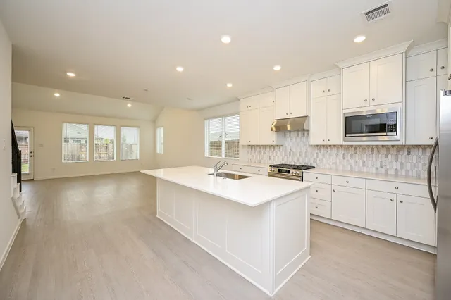 $3,100 | 6427 Seafoam Lake Drive, Katy, TX 77493