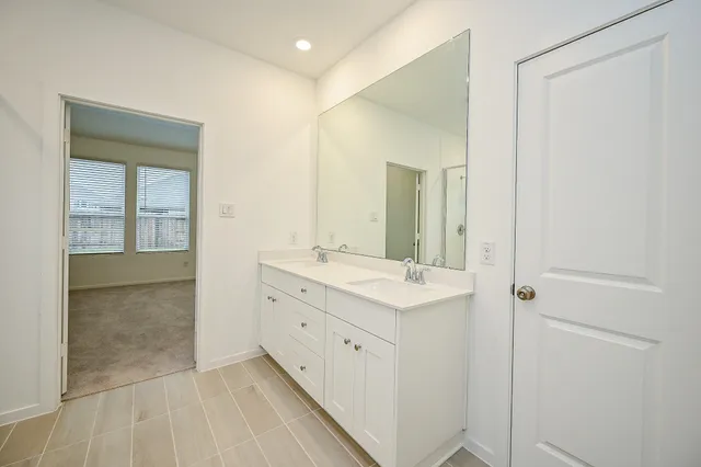 $3,100 | 6427 Seafoam Lake Drive, Katy, TX 77493