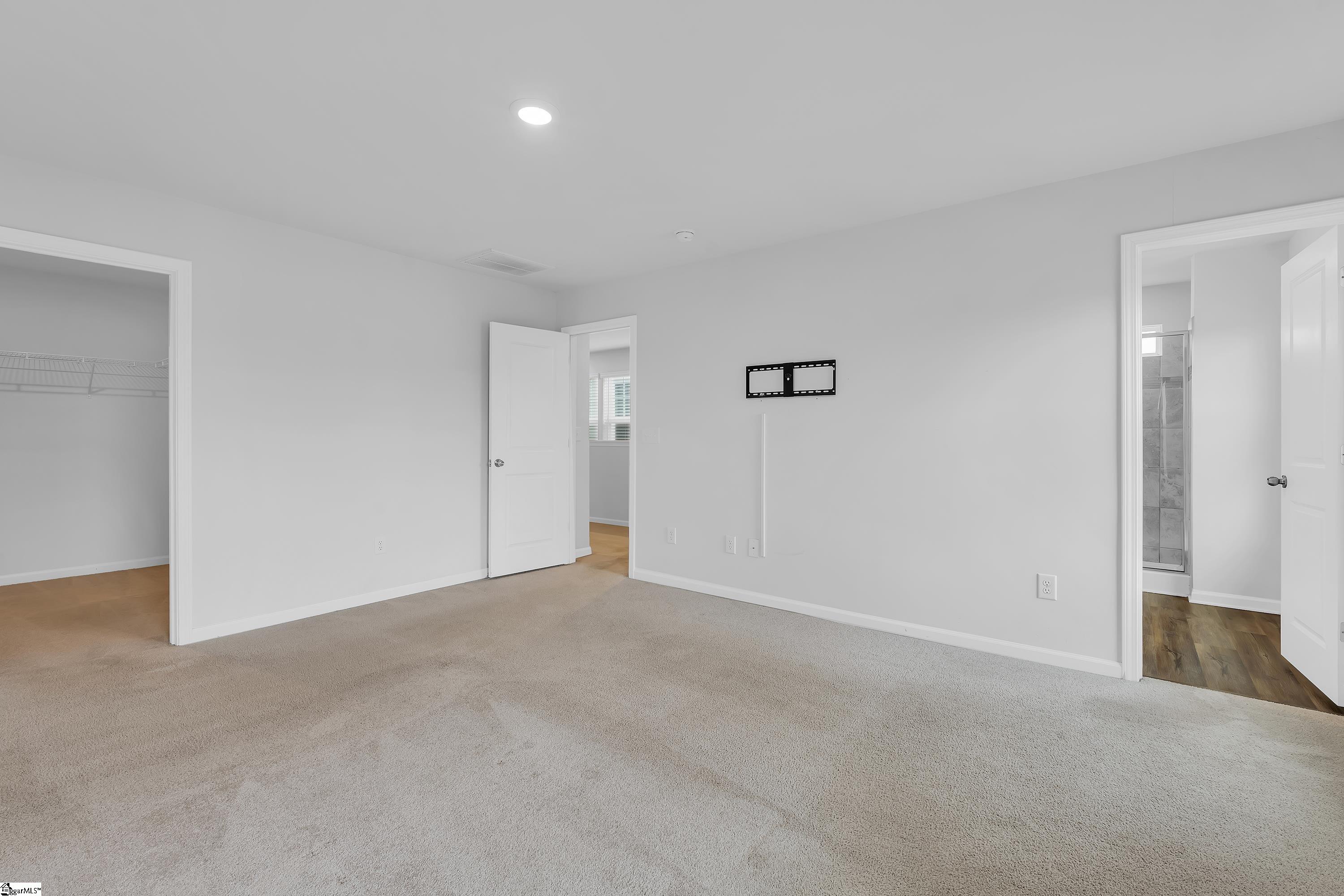 8 Leander Drive Greer, SC 29651 - Photo 10 of 31