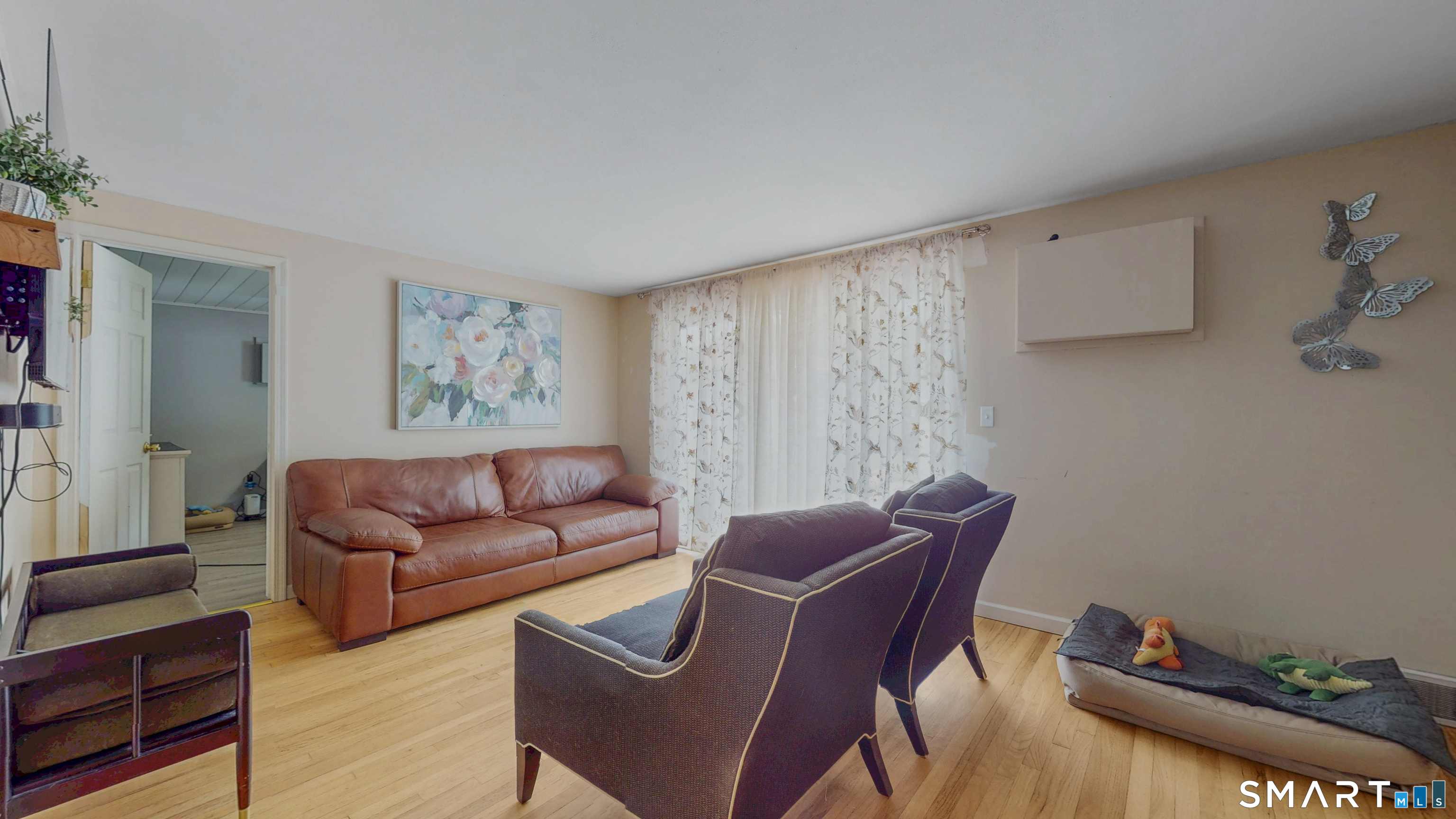 47 Hayes Road Simsbury, CT 06081 - Photo 15 of 31