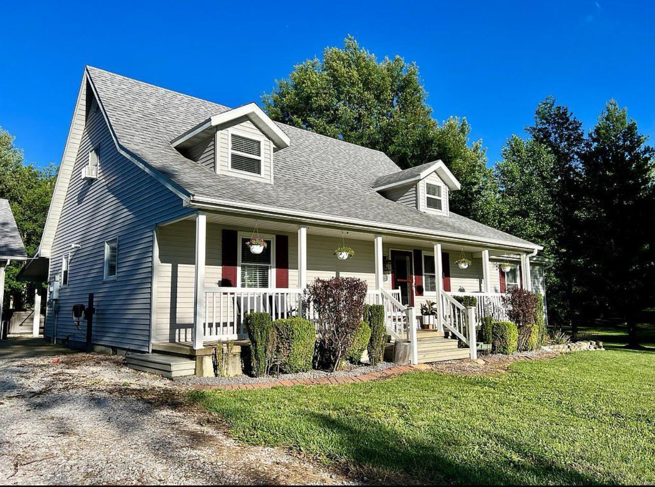 19608 Boulder Road Carlyle, IL 62231 - Photo 1 of 30