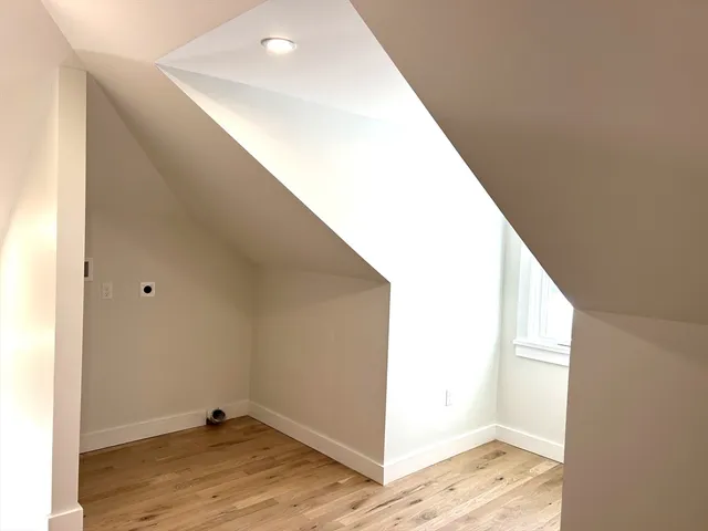 $3,150 | 42 Prospect Street, Unit 42, Amesbury, MA 01913