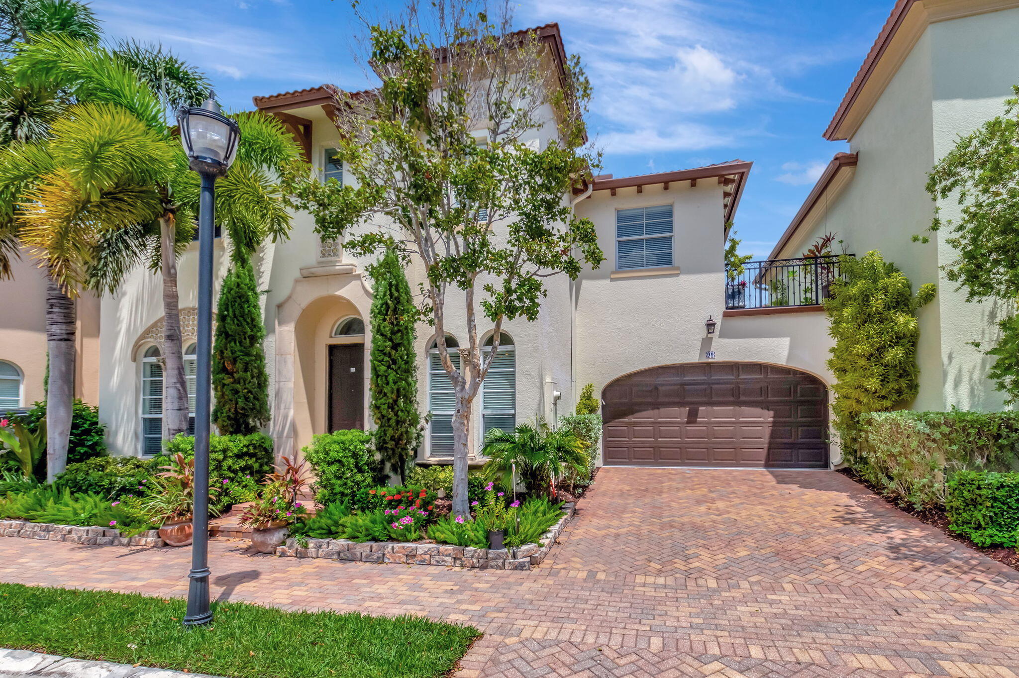 99 Via Poinciana Street Boca Raton, FL 33487 - Photo 20 of 61 2-web-or-mls-DSC_7498