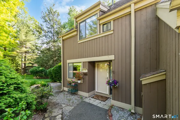 $289,000 | 877 Heritage Village, Unit A, Southbury, CT 06488