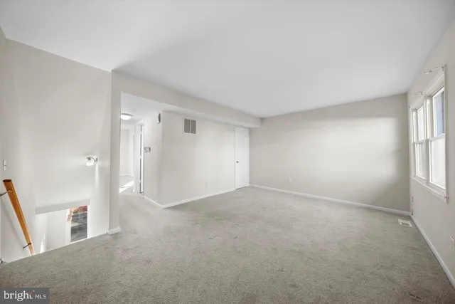 $2,700 | 14640 Endsley Turn, Woodbridge, VA 22193