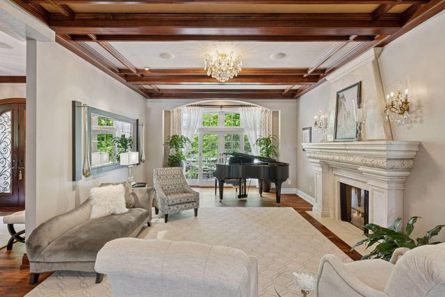 $4,500,000 | 614 Hidden Creek Trail, Mendota Heights, MN 55118