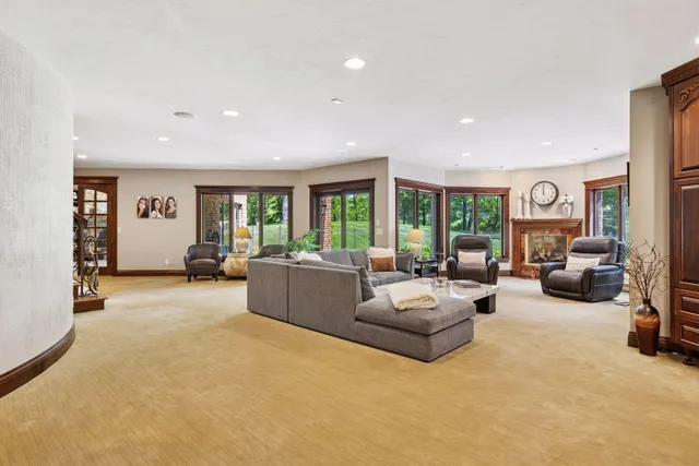 $4,500,000 | 614 Hidden Creek Trail, Mendota Heights, MN 55118