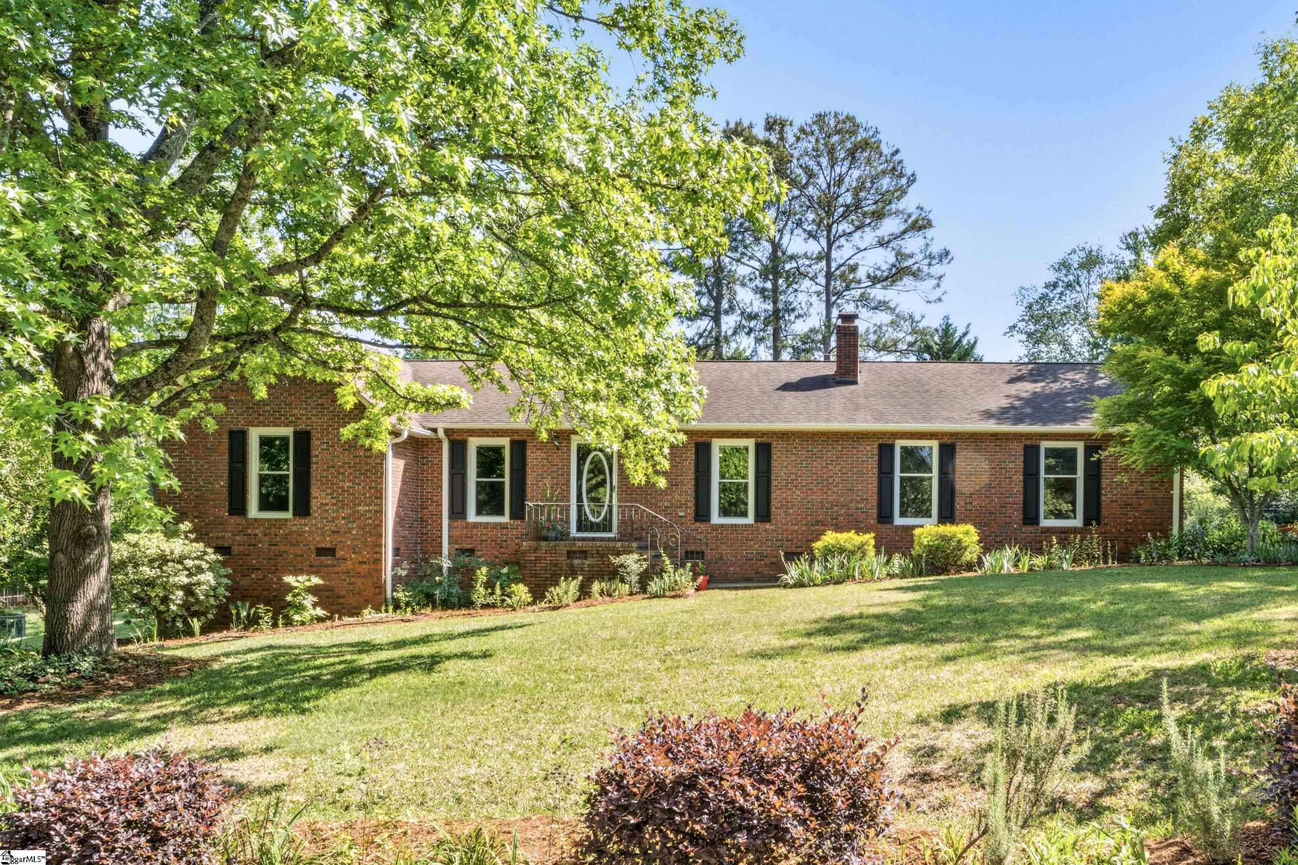 1310 Hanover Road Anderson, SC 29621 - Photo 1 of 44
