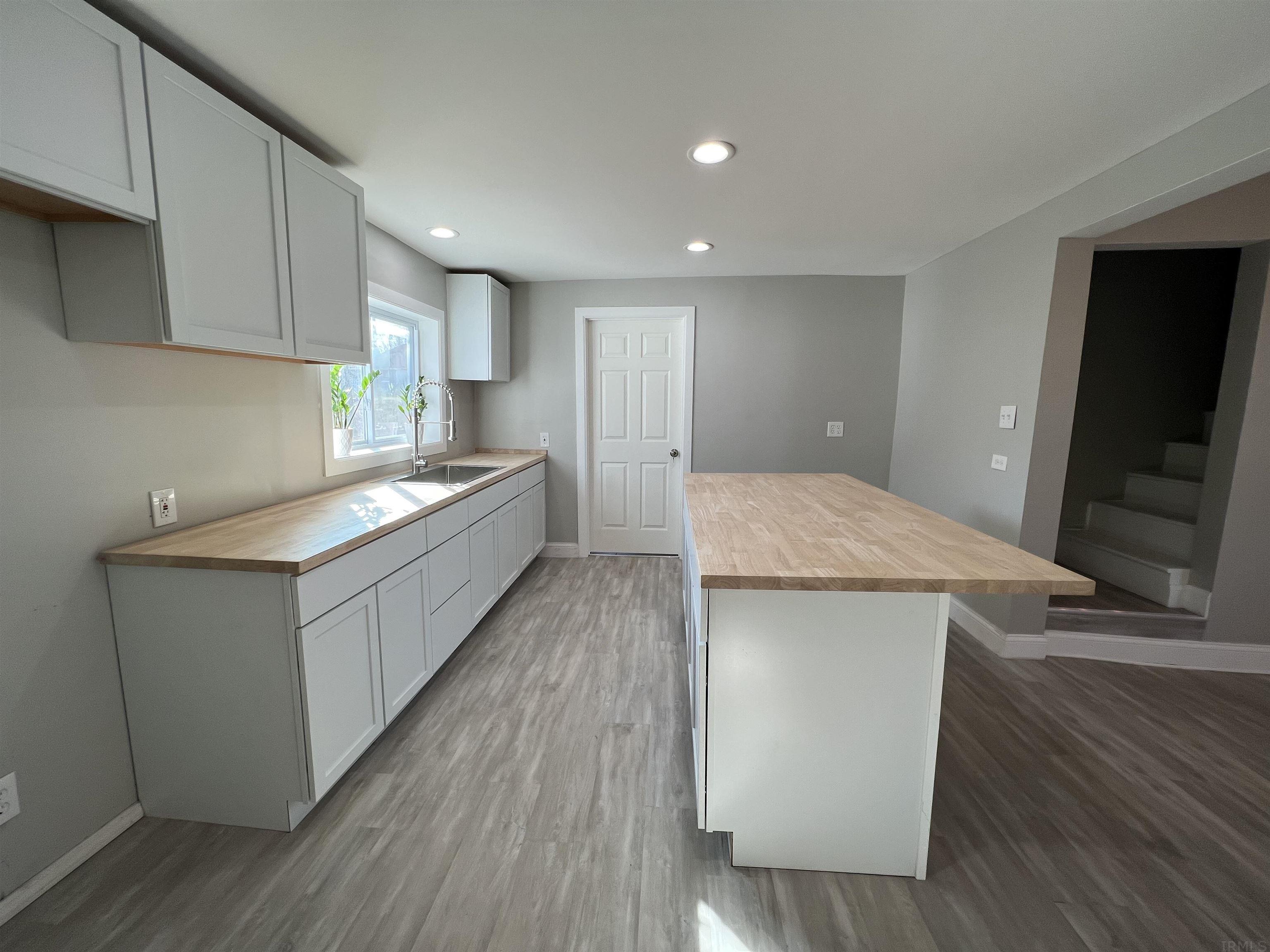 112 8th Street Logansport, IN 46947 - Photo 8 of 32