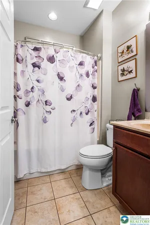 $535,000 | 2618 Ambassador Drive, Bethlehem, PA 18017