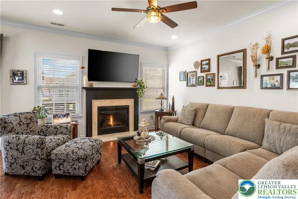 $535,000 | 2618 Ambassador Drive, Bethlehem, PA 18017