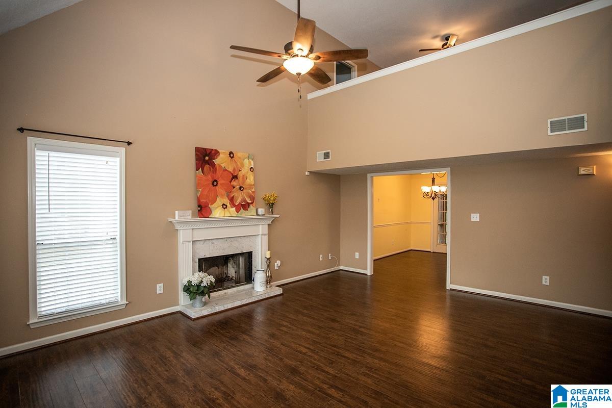 102 Juniper Circle Pelham, AL 35124 - Photo 5 of 33