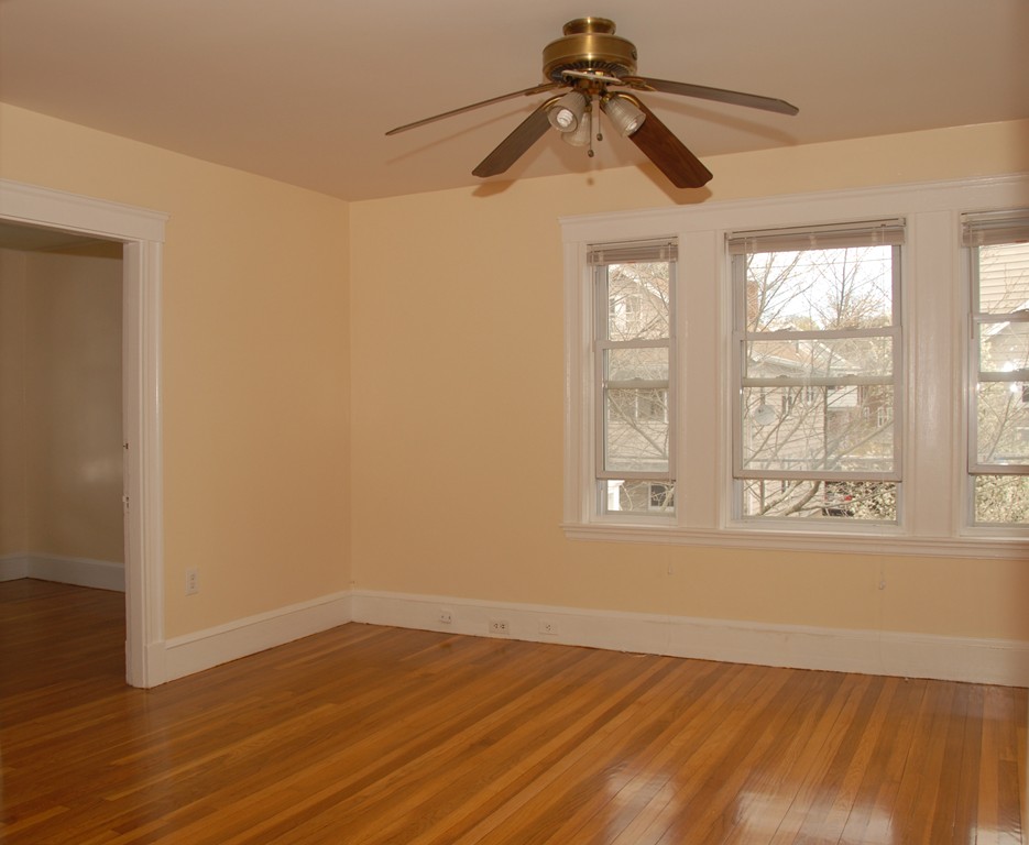 34-36 Flett Road Belmont, MA 02478 - Photo 4 of 28 Gallery Image 4
