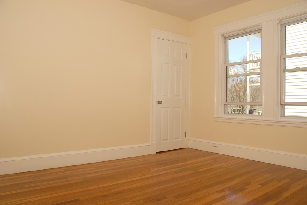 34-36 Flett Road Belmont, MA 02478 - Photo 6 of 28 Gallery Image 6