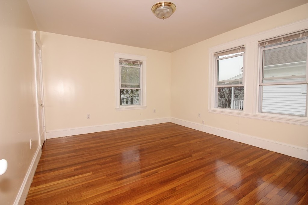 34-36 Flett Road Belmont, MA 02478 - Photo 9 of 28 Gallery Image 9