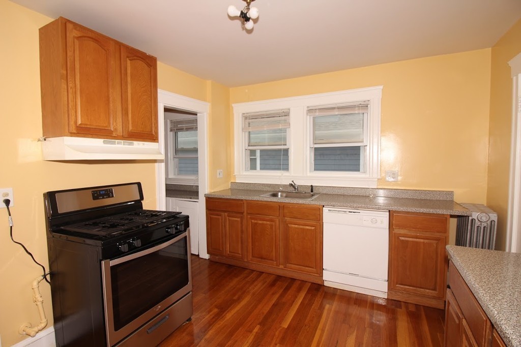 34-36 Flett Road Belmont, MA 02478 - Photo 10 of 28 Gallery Image 10