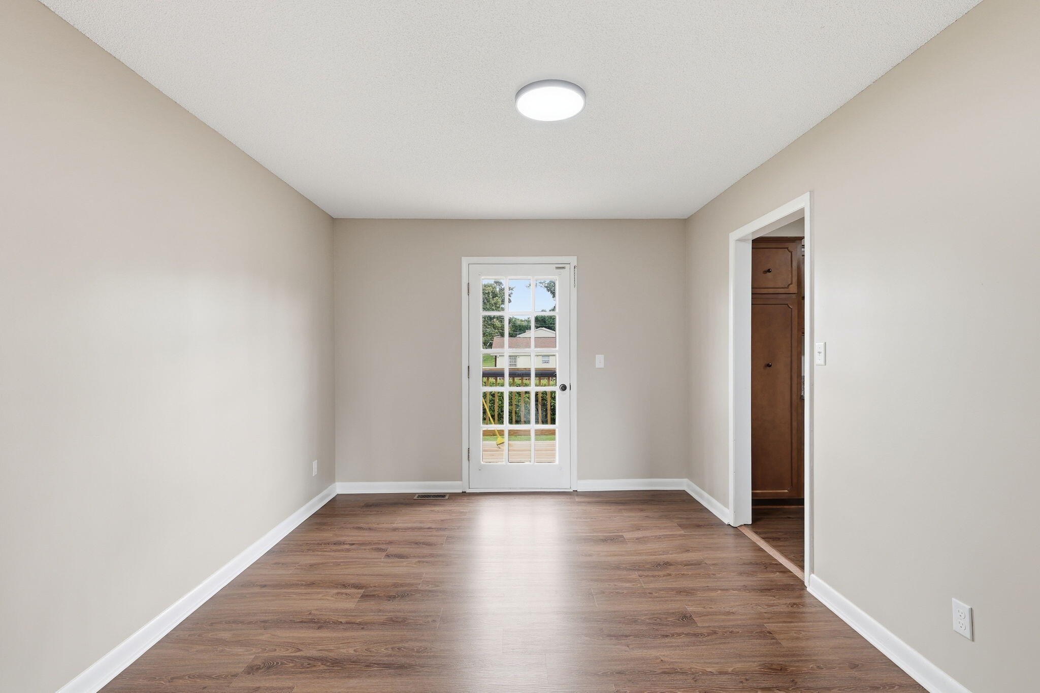 2802 St Lawrence Road Chattanooga, TN 37421 - Photo 9 of 34 14-web-or-mls-2802-st-lawrence-rd