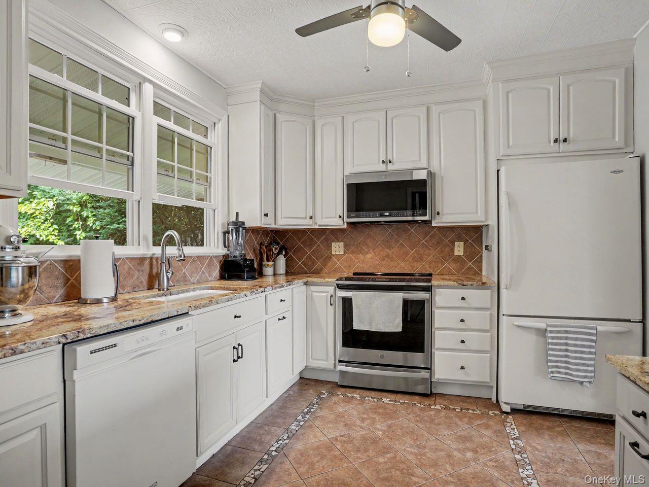 213 Peaceable Hill Road Brewster, NY 10509 - Photo 8 of 39