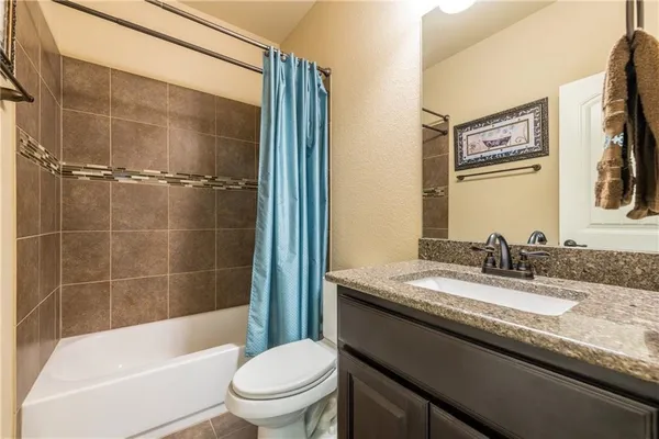 $2,300 | 5813 Arbia Lane, Round Rock, TX 78665