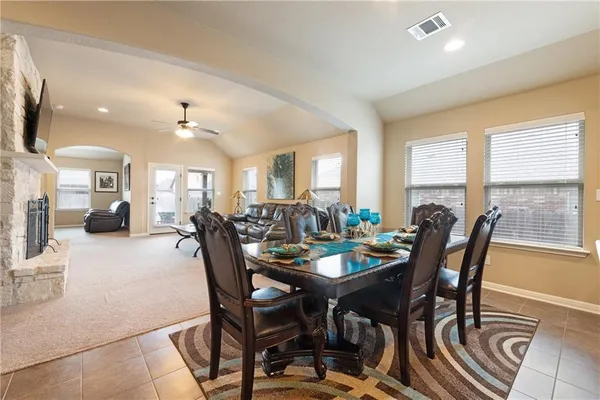 $2,300 | 5813 Arbia Lane, Round Rock, TX 78665