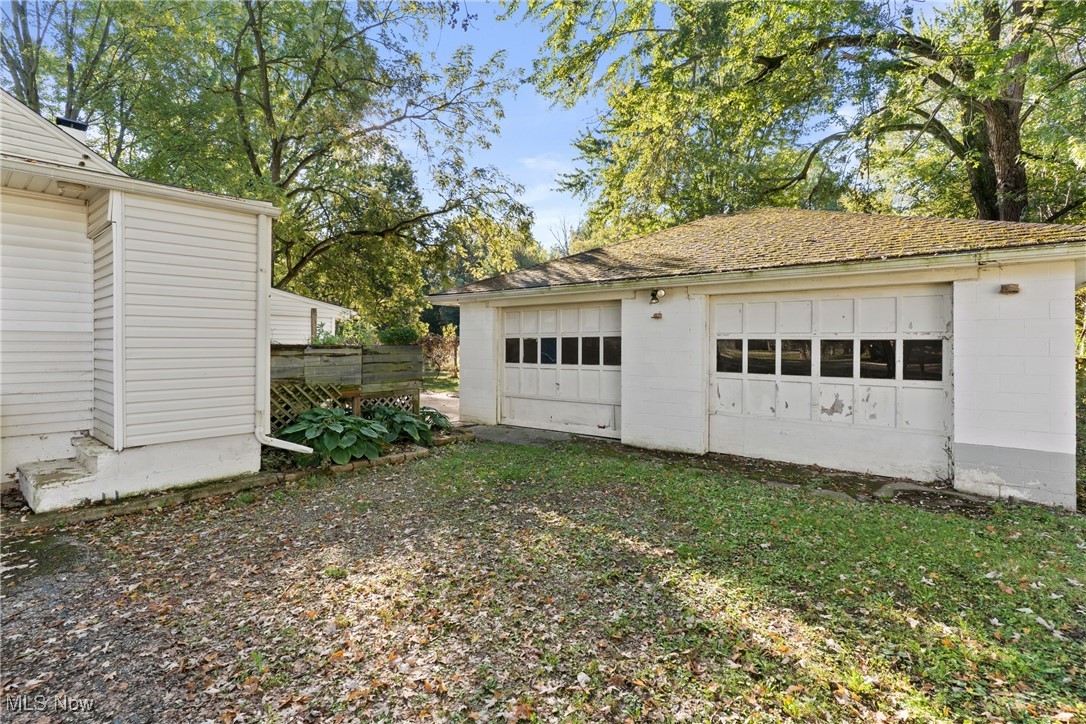 1129 Novak Road Grafton, OH 44044 - Photo 24 of 32 Gallery Image 24
